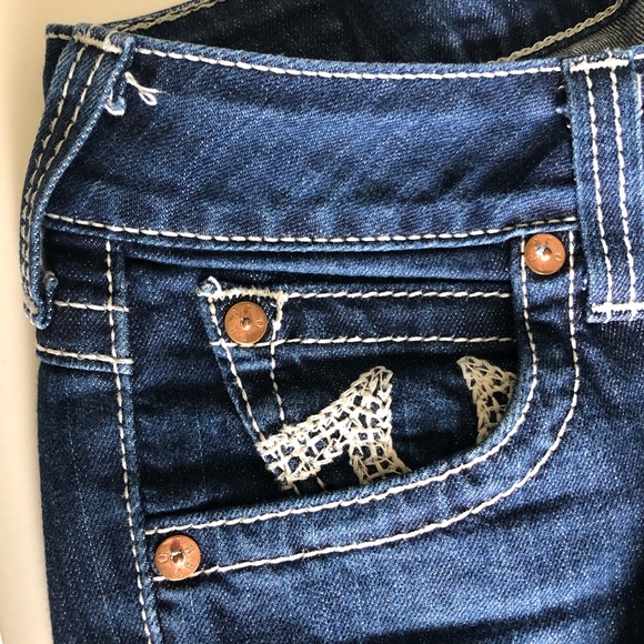 True Religion Jeans - Picture 4 of 7